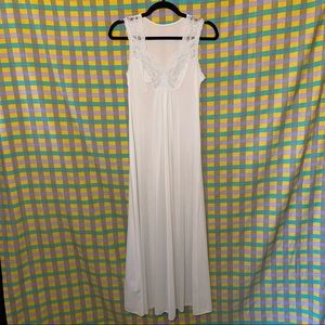Vintage 70s powder blue full length nightgown/slip/chemise